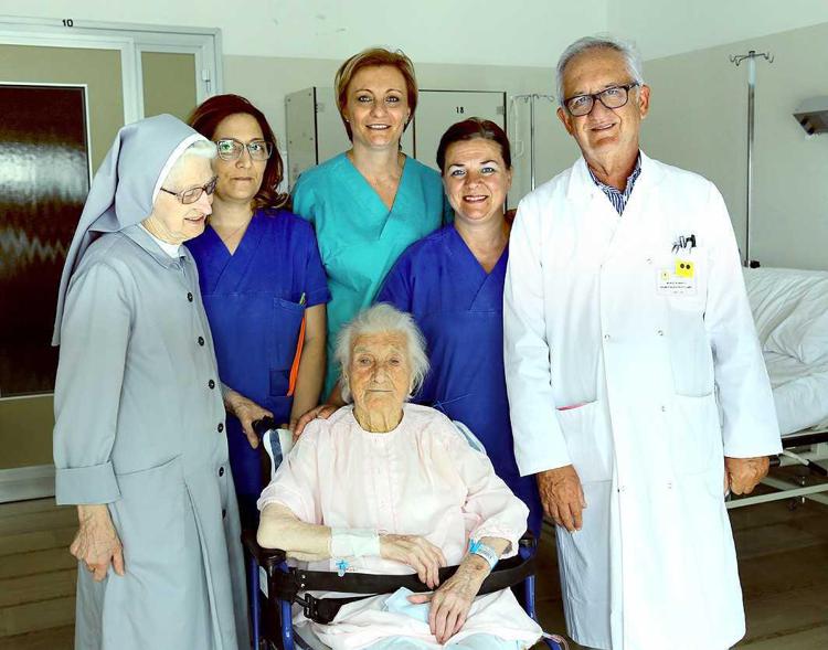 'Peppa' nonna record, operata a 114 anni (foto Irccs Casa del Sollievo della Sofferenza) 