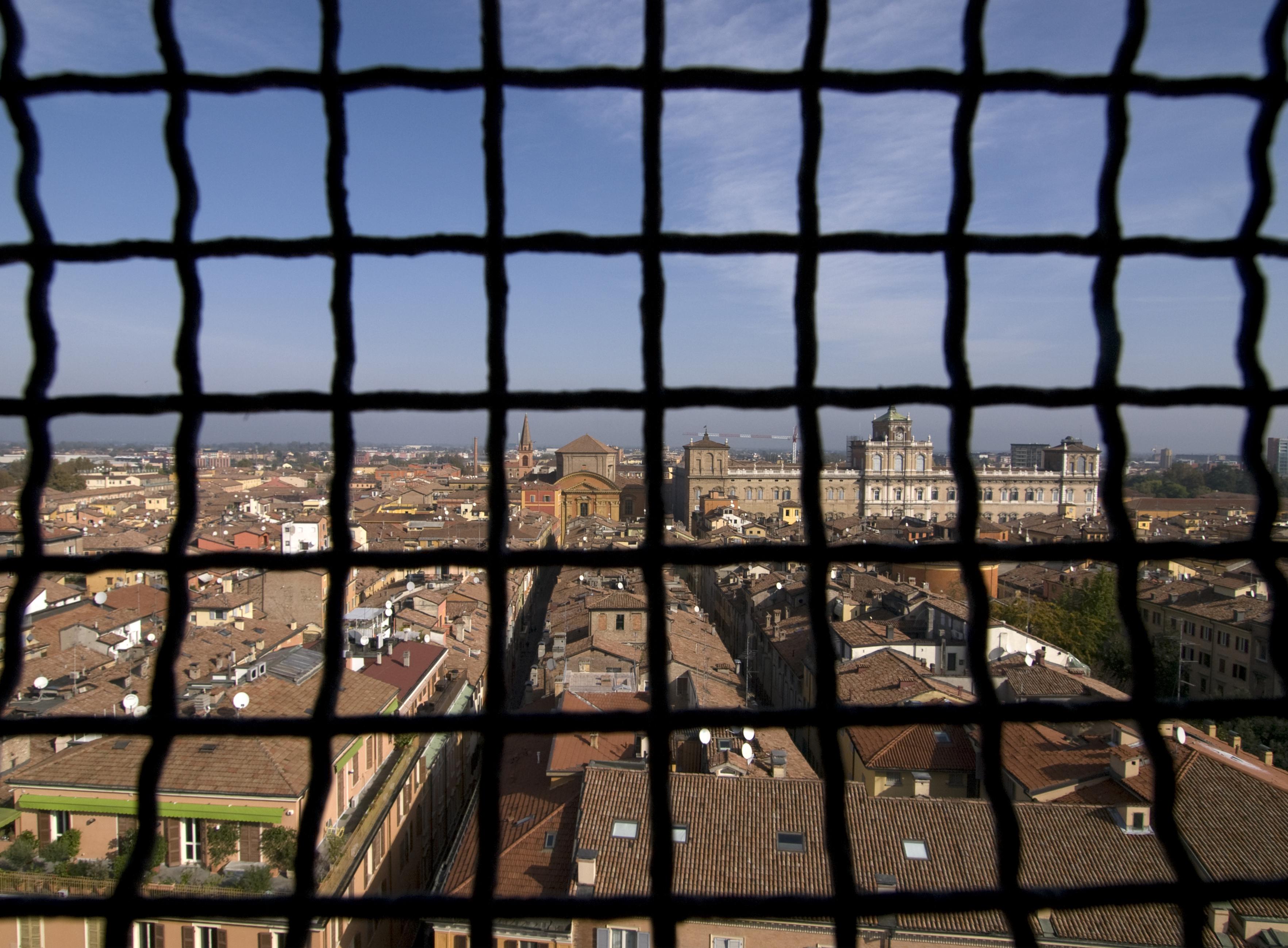 Il Palazzo Ducale visto dalle finestrelle della Ghirlandina (CREDIT: Mario Vianelli)