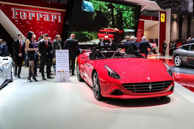 Ferrari, utile sale a 260 milioni nel semestre (+43%). Ricavi +17%