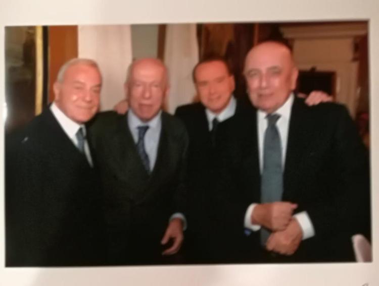 Da sinistra Gianni Letta, Fedele Confalonieri, Silvio Berlusconi  e Adriano Galliani (Foto AdnKronos) - ADNKRONOS