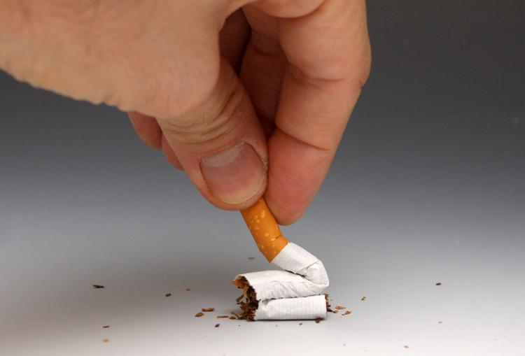 Tumori: Salute Donna onlus, emendamento per tassa su fumo è a rischio