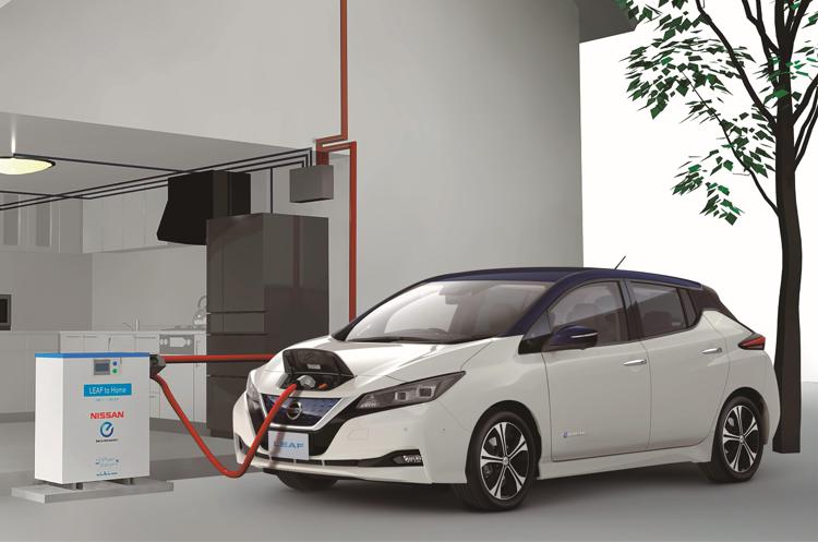 Edf ed Eva+, doppio rilancio Nissan sulla mobilità elettrica