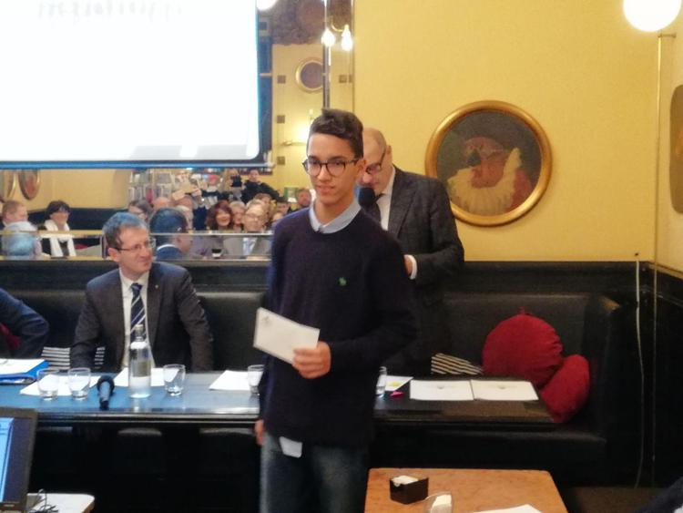 Manageritalia Trieste consegna borse di studio