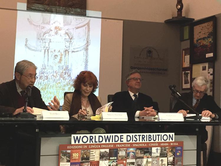 Da sinistra Vieri Quilici, Simona Marchini, Paolo Conti, Sergio Bracco alla presentazione di 'Roma disegni di un curioso'