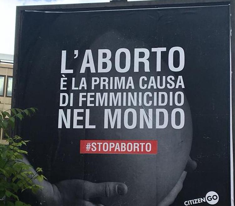 Aborto, a Roma nuovo manifesto choc