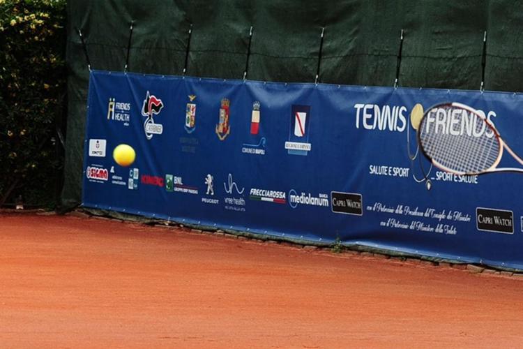 Tennis & Friends, a Napoli in campo anche il Pascale e il Santobono Pausillipon