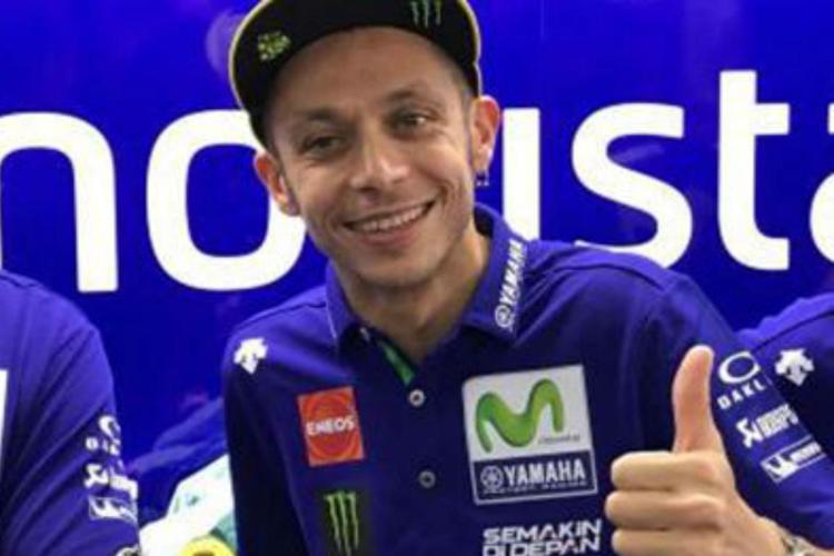 Covid, tampone negativo per Rossi: parte per la Spagna