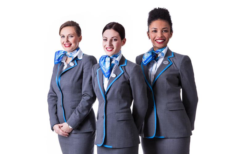 Lavoro: Air Dolomiti apre le selezioni per nuovi assistenti di volo