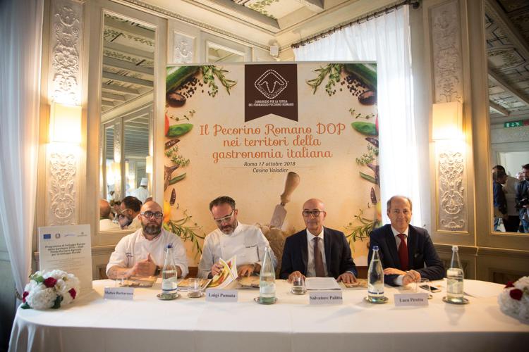 Un momento della I edizione  del Concorso nazionale di cucina 'Il Pecorino Romano Dop nei  territori della gastronomia italiana', che si è svolto a Roma alla Casina Valadier