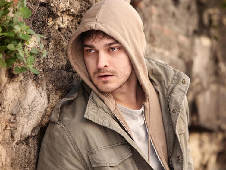 Il protagonista di 'The Protector', Cagatay Ulusoy 