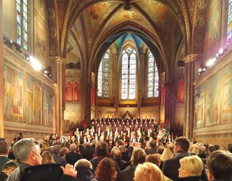 Il concerto nella Basilica di San Francesco d'Assisi (foto Adnkronos)  