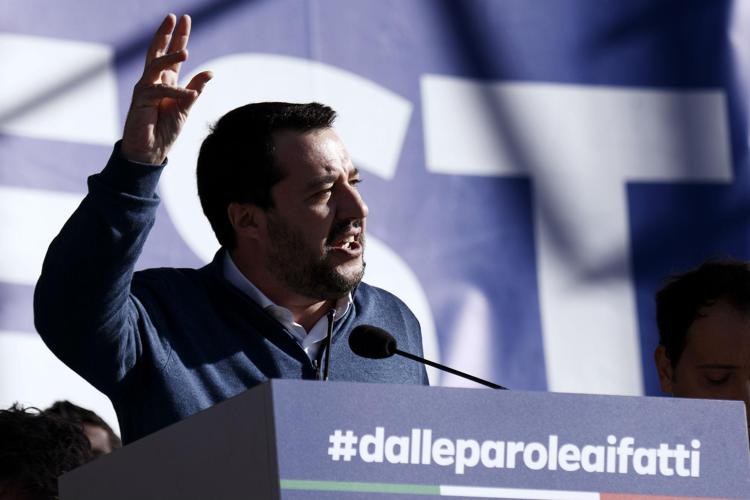 Salvini pledges to double migrant expulsion centres