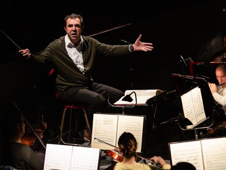 Daniele Gatti sul podio dell'Orchestra dell'Opera di Roma (foto: Yasuko Kageyama)