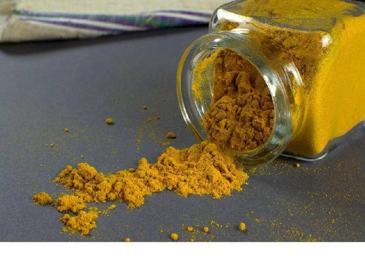 Salgono a 13 i casi di epatite da integratori curcuma