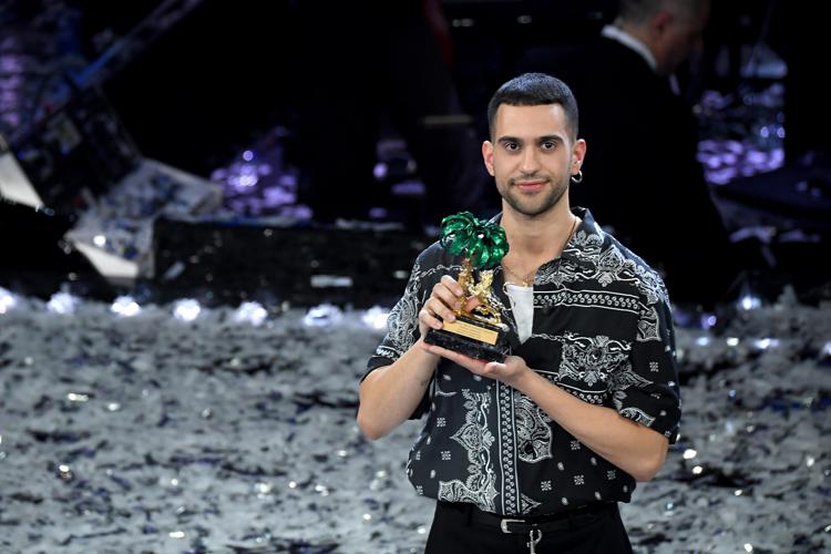 Mahmood vince il Festival di Sanremo (FOTOGRAMMA/IPA)