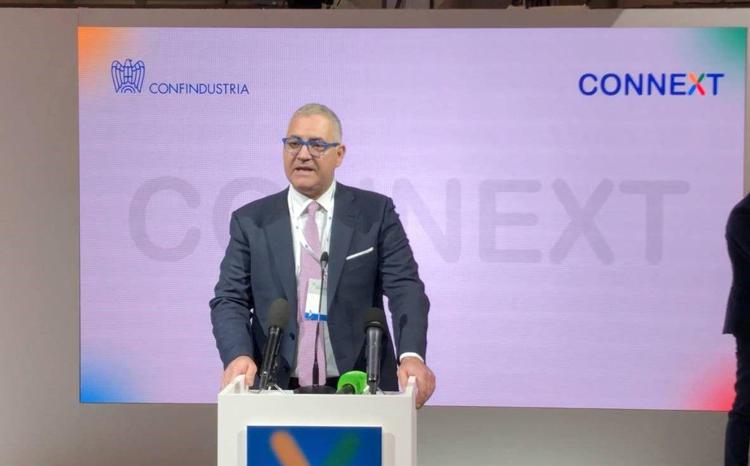 Stefano Cuzzilla, presidente di 4.Manager, nel corso del suo intervento a Connext