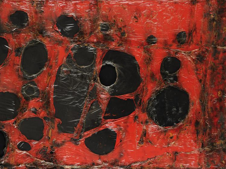 Alberto Burri: Rosso Plastica M3, 1961, particolare.  Fondazione Palazzo Albizzini Collezione Burri