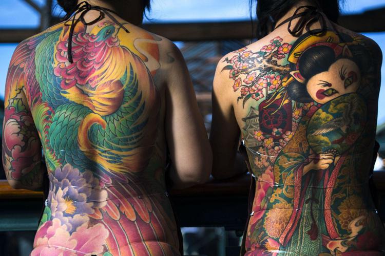Report: alti rischi infezioni in laboratori tatuaggi e piercing