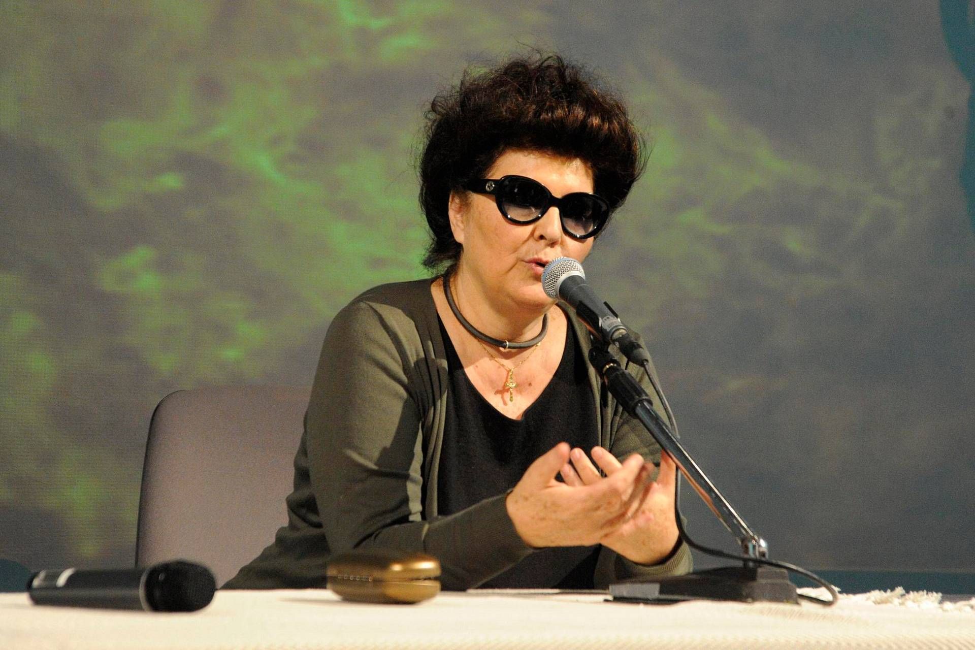 Клаудия мори сейчас фото. Клаудия Мори. Клауди Марие. Клаудия Мори фото. Клаудио Мори 2022.