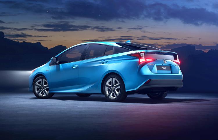 Toyota: con la AWD-i ora la Prius è anche 'integrale intelligente'