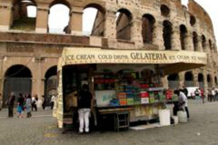 Roma: lo chef La Mantia, 'Capitale ha smarrito sua identità, solidarietà a Riccioli'