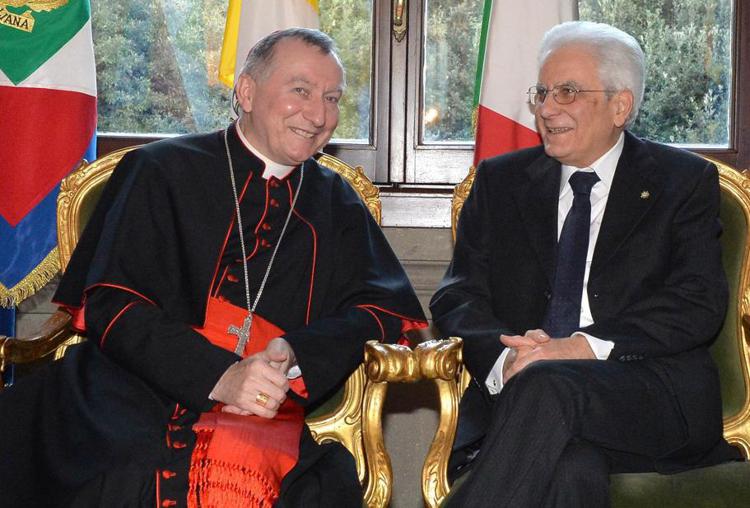 Il cardinale Pietro Parolin con il presidente Sergio Mattarella - (foto Antonio Di Gennaro, Quirinale) 
