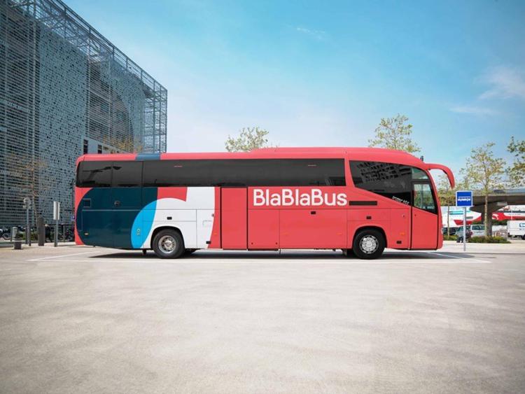 Mobilità: arriva BlaBlaBus, nuova offerta di viaggi in autobus in Italia e Ue