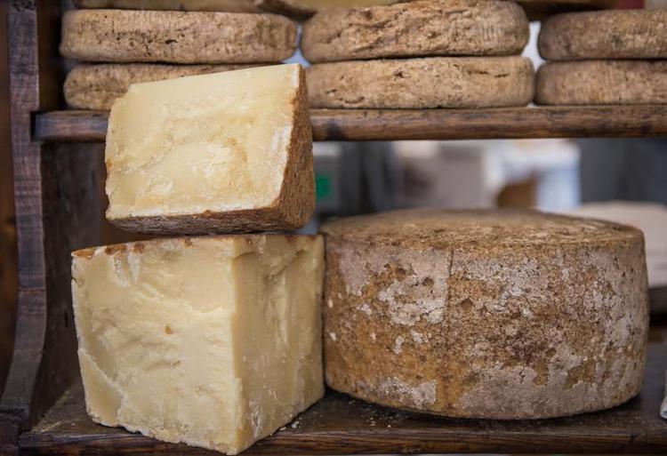 Alimenti: formaggi naturali e piccoli produttori, torna Cheese