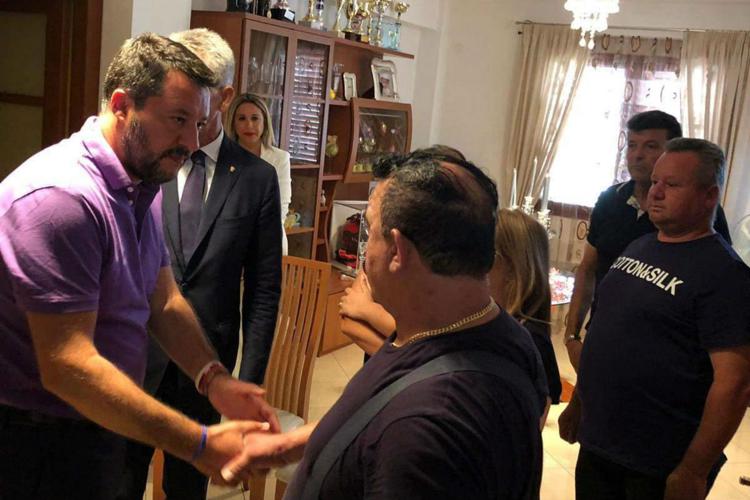 Salvini in lacrime per i cuginetti falciati dal Suv