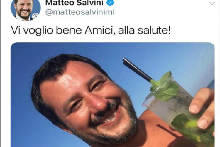 Salvini nel tweet dal Papeete