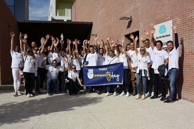 Sostenibilità: Whirlpool, 2700 dipendenti di tutto il mondo per la solidarietà