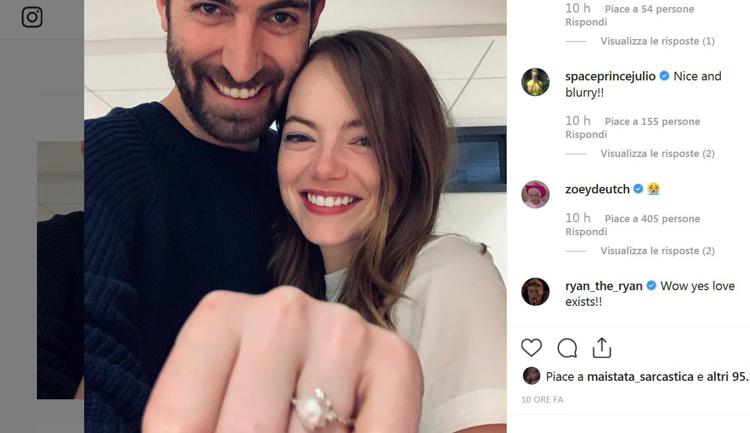 Emma Stone si sposerà con Dave McCary, su Instagram l'anello di fidanzamento