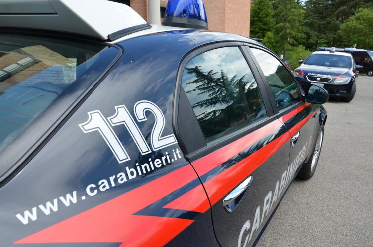Truffe: incassavano titoli credito con documenti falsi, carabinieri sgominano banda