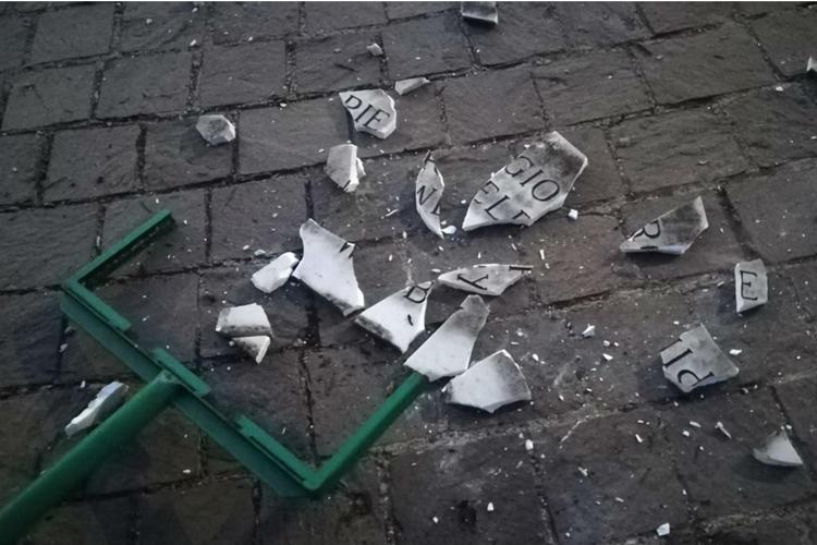 Roma, distrutta la targa di Welby a piazza Don Bosco