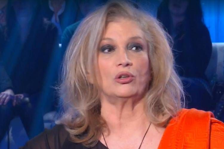 Iva Zanicchi: ''Ho fiducia in Fontana, se cose vanno male richiuderà tutto''