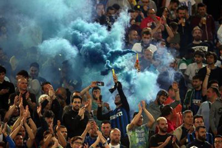 Juve-Inter rinviata, la rabbia dei tifosi nerazzurri