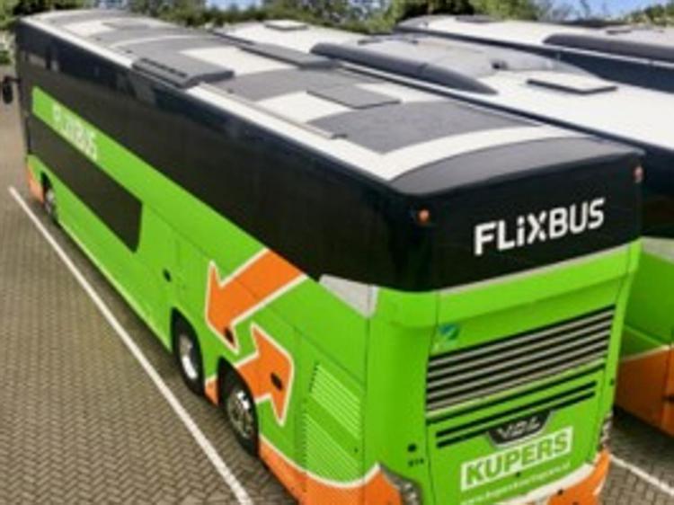 FlixBus: pannelli solari sugli autobus, avviato test