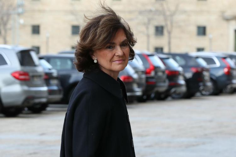 La vicepremier spagnola Carmen Calvo (Fotogramma)
