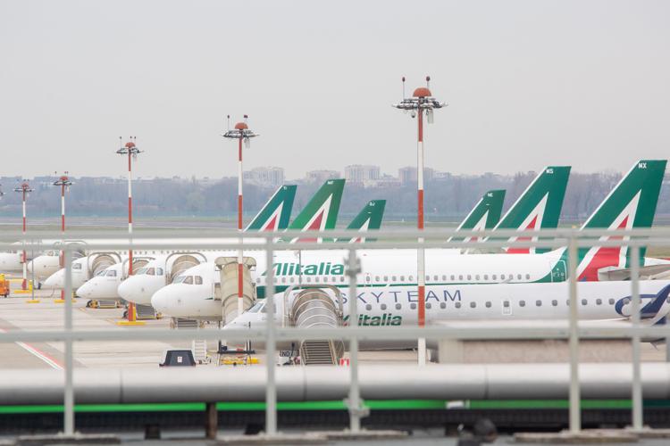 Alitalia, domani cda su piano: attesa per numeri su flotta e occupazione
