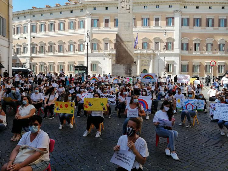 Scuola: 'no al massacro', servizi privati per l'infanzia in piazza a Roma