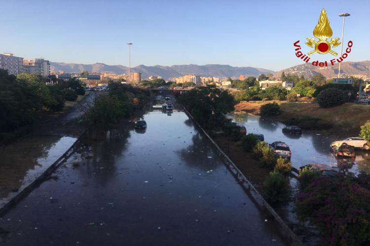Bomba d'acqua a Palermo, Procura apre inchiesta per disastro colposo