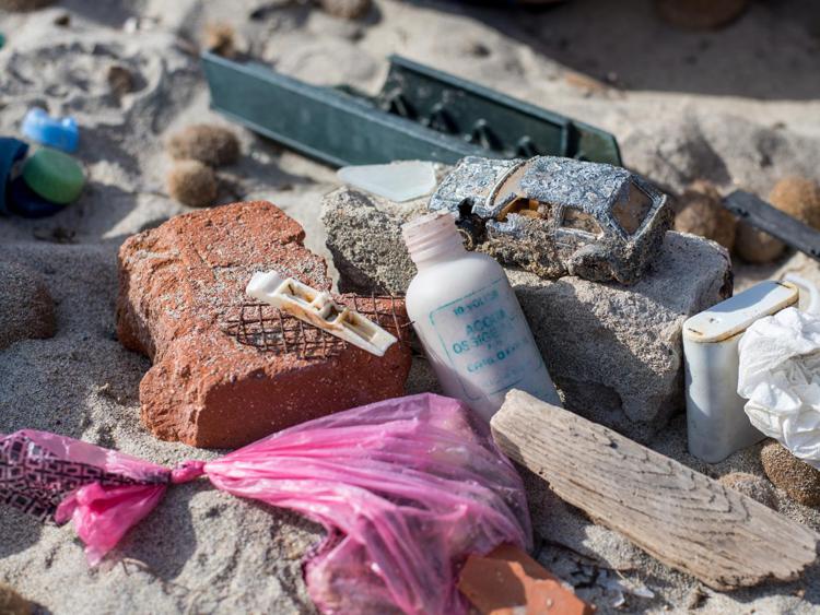 Beach Litter, 654 rifiuti ogni cento metri di spiaggia