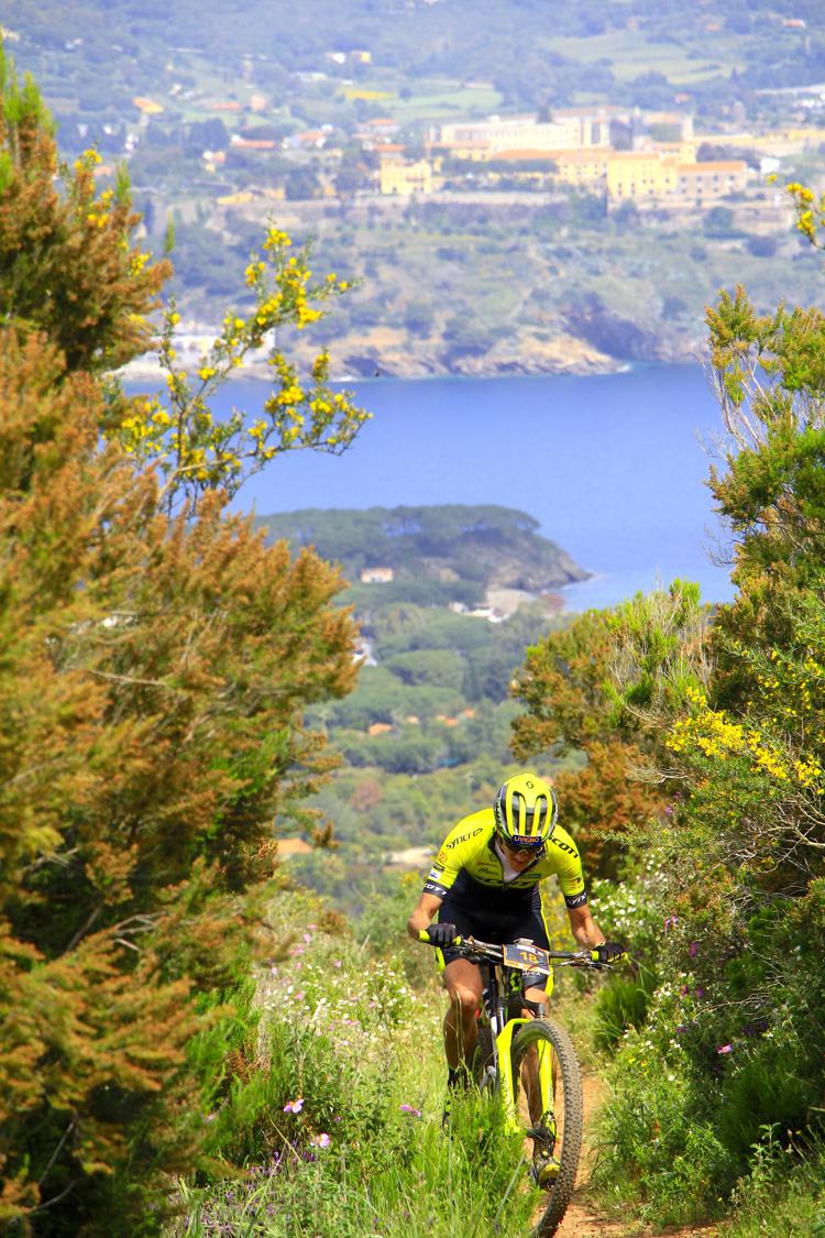 Mondiali UCI MTB Marathon 2021: l’Isola d’Elba presenta il percorso a professionisti ed appassionati