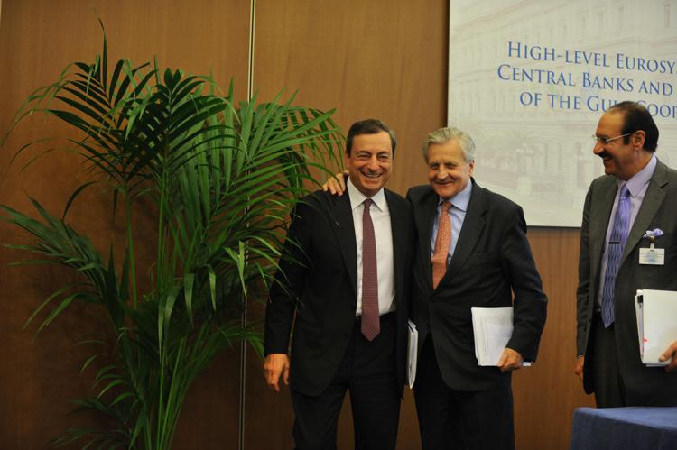 Jean-Claude Trichet con Mario Draghi