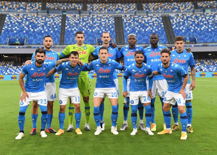 Calcio: Decò torna in campo con il Napoli, si rinnova collaborazione tra società