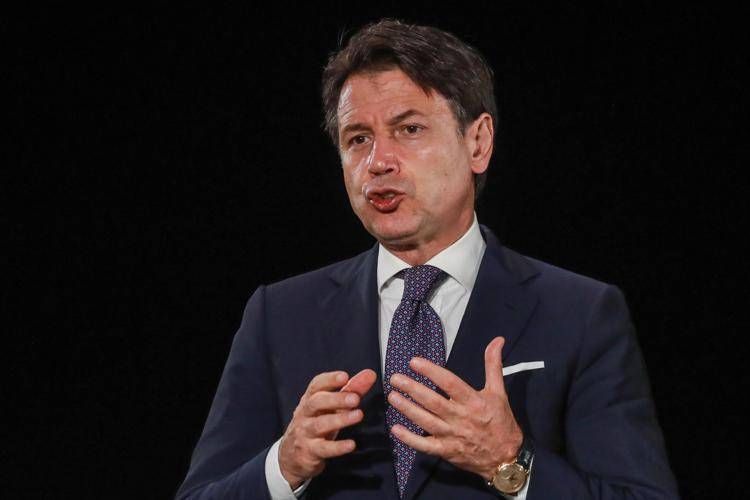 Conte a Otto e mezzo, cosa ha detto: Natale, zone rosse, vaccino e negozi