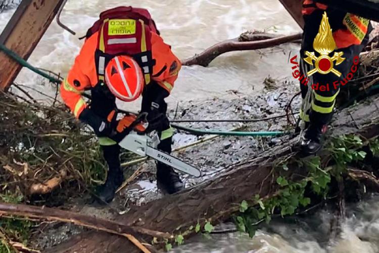 Maltempo, in Liguria cinque corpi recuperati in mare