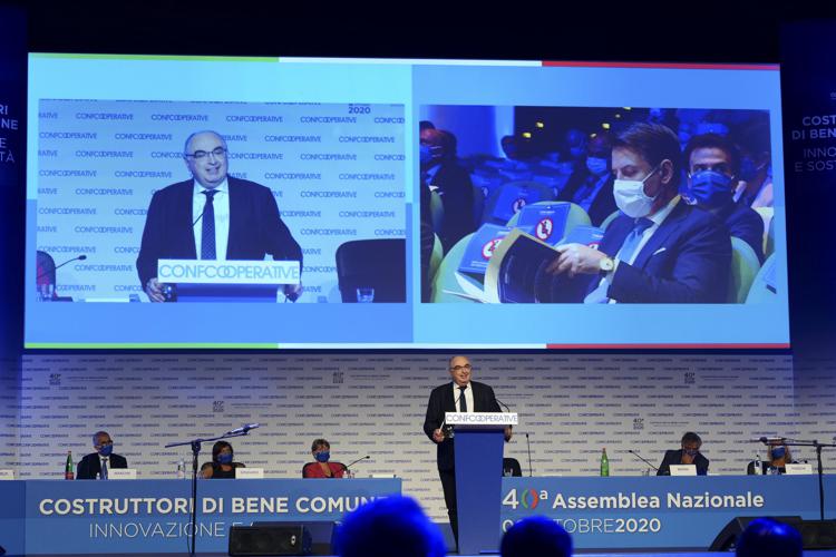 Confcooperative: Maurizio Gardini confermato alla presidenza