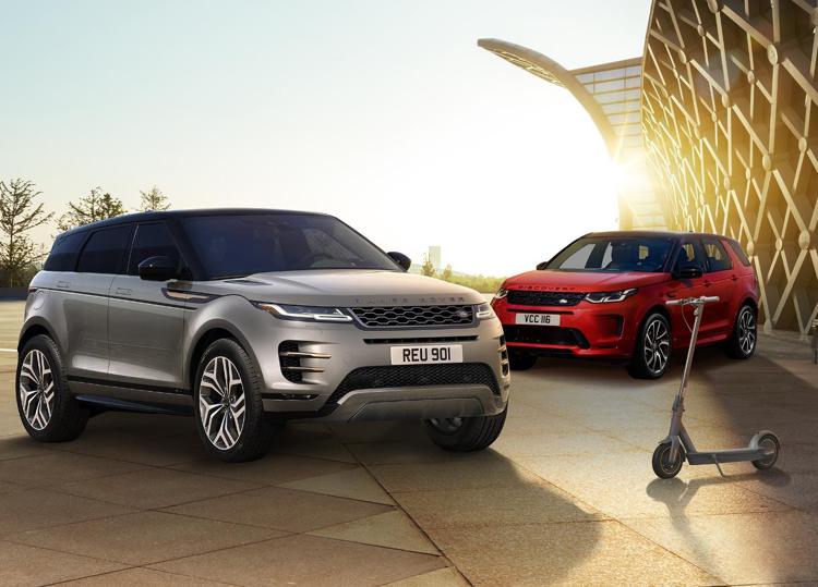Land Rover: arrivano le Evoque e Discovery Sport con monopattino elettrico