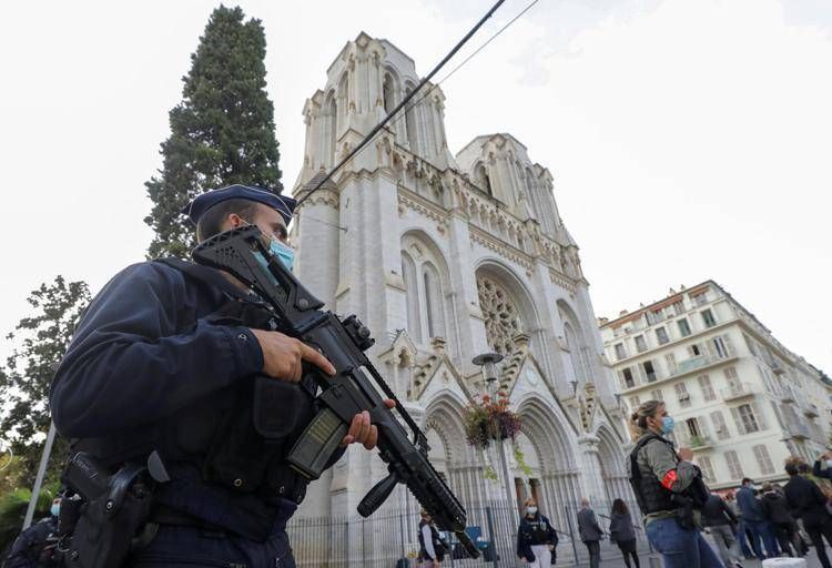 Nizza, killer era sbarcato a Lampedusa